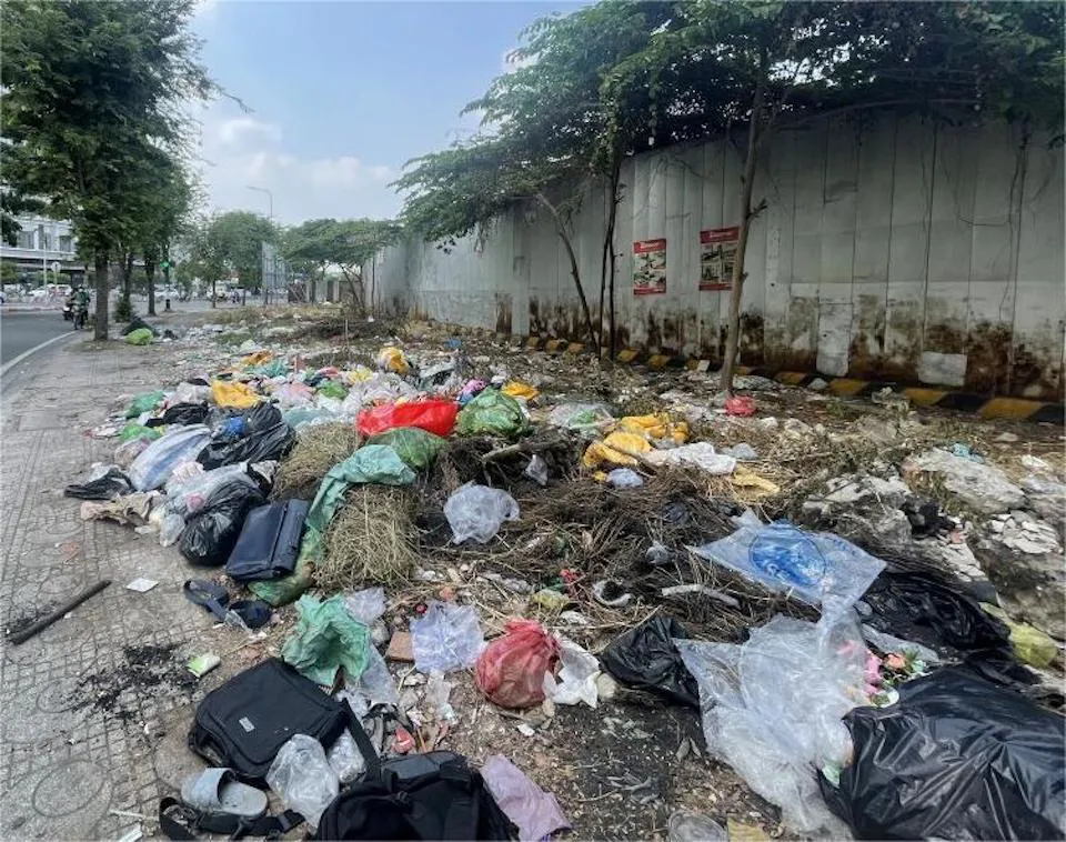 TP Hồ Chí Minh yêu cầu giải quyết tình trạng tồn đọng rác nơi công cộng
