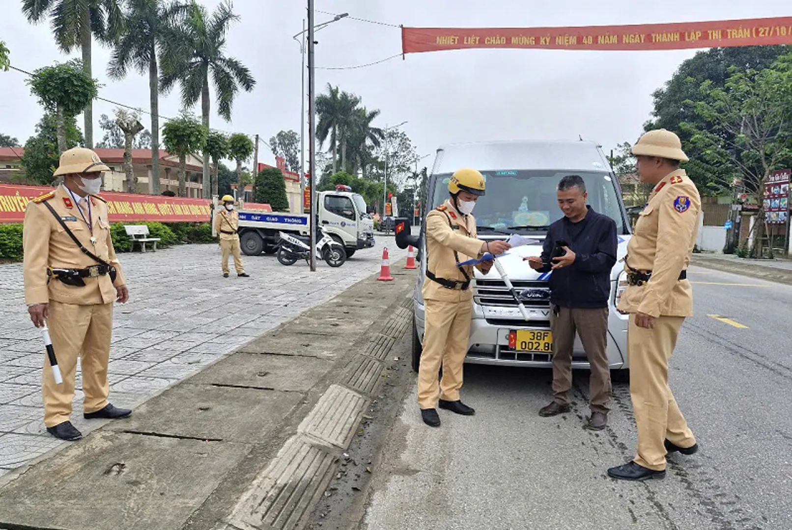 Hà Tĩnh: tập trung quyết liệt đảm bảo trật tự an toàn giao thông 