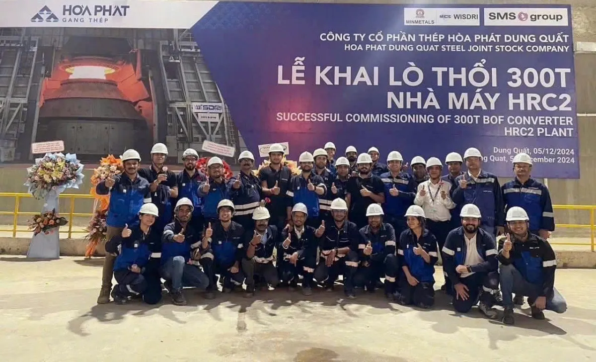 Tâm lý thị trường thận trọng, cổ phiếu Hòa Phát gây chú ý sau tin vui