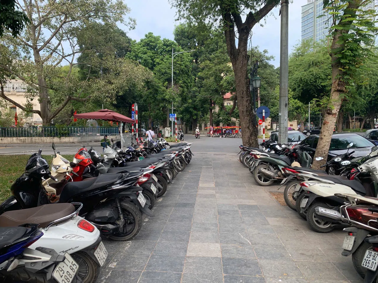 Hà Nội có thêm 191 tuyến đường, phố được trông giữ phương tiện giao thông
