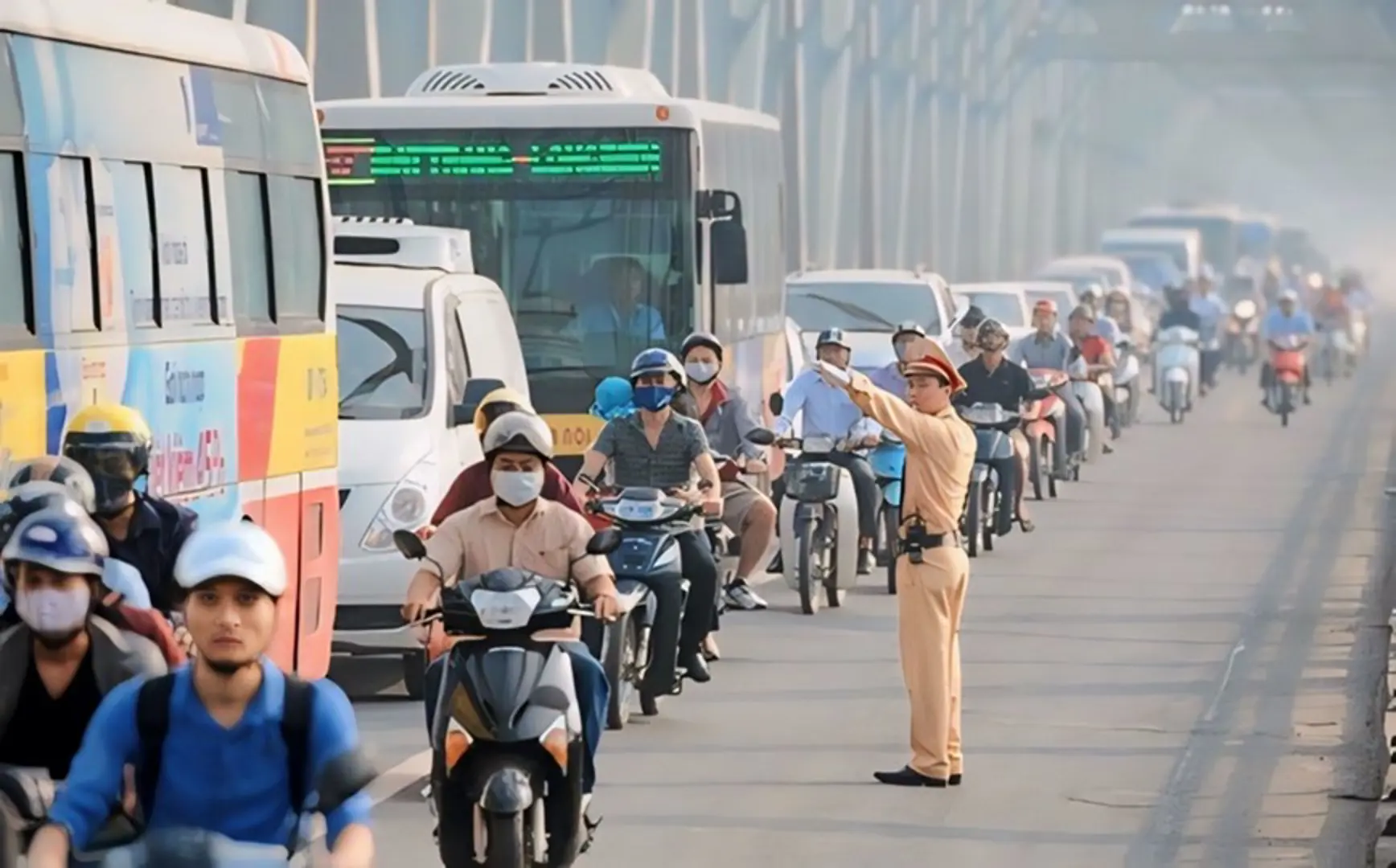 Hà Nội: phân luồng giao thông trên các tuyến đường ra, vào TP dịp Tết 2025