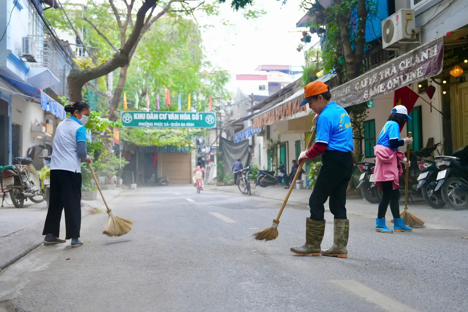 Quận Ba Đình: ra quân vệ sinh môi trường “Đoạn đường,tuyến phố không rác”