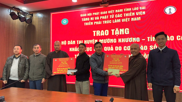 Trao tặng 5 căn nhà cho các hộ dân khó khăn tại Lào Cai