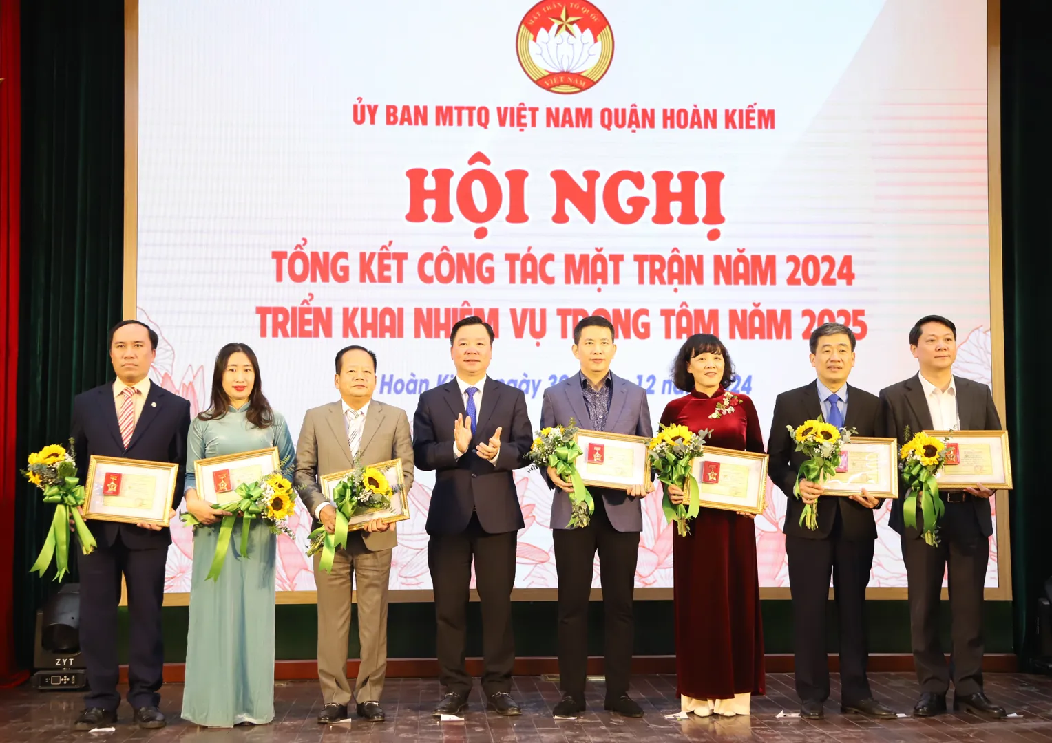 Quận Hoàn Kiếm: nhiều kết quả nổi bật trong công tác mặt trận năm 2024