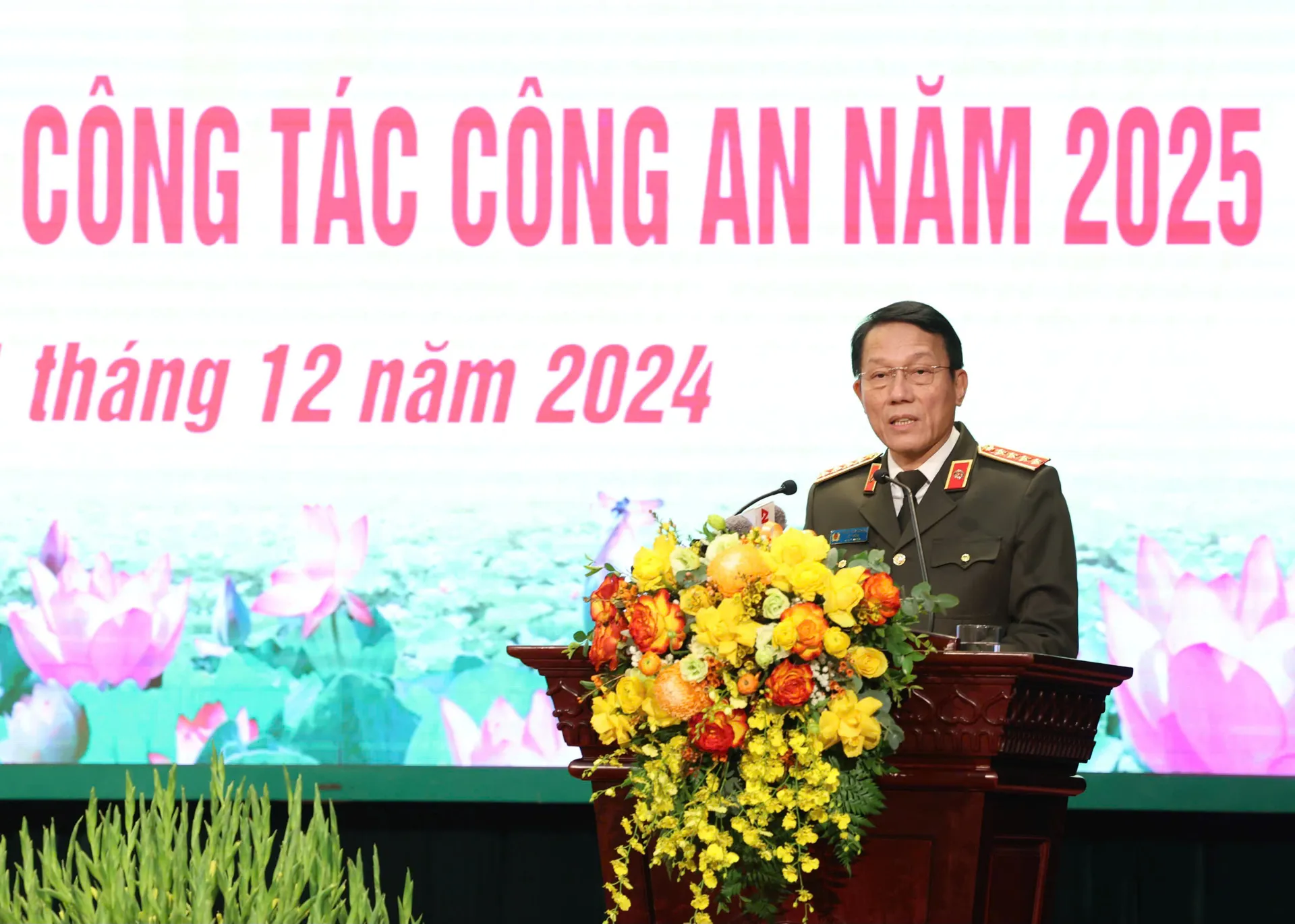 Xây dựng Công an Thủ đô trong sạch, vững mạnh, chính quy, tinh nhuệ, hiện đại