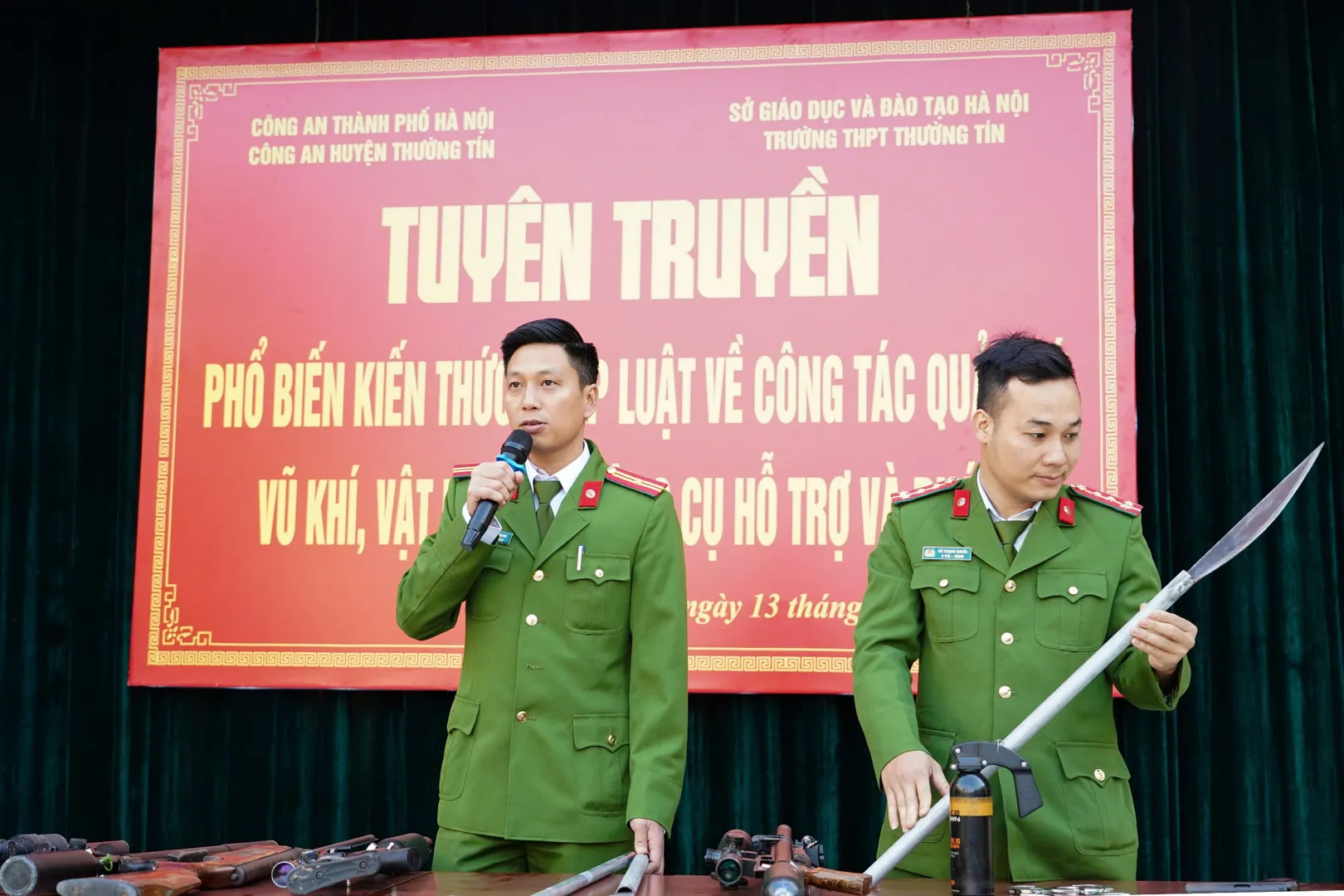 Huyện Thường Tín: tuyên truyền pháp luật cho học sinh về cấm sử dụng vũ khí, vật liệu nổ