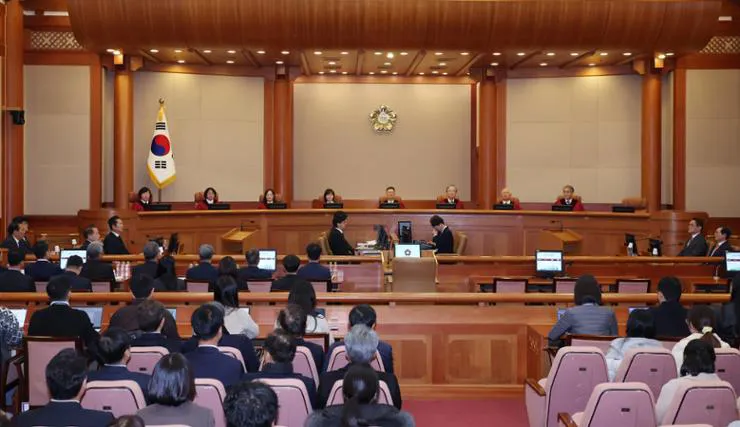 Phiên tòa đầu tiên luận tội Tổng thống Hàn Quốc kết thúc sau 4 phút