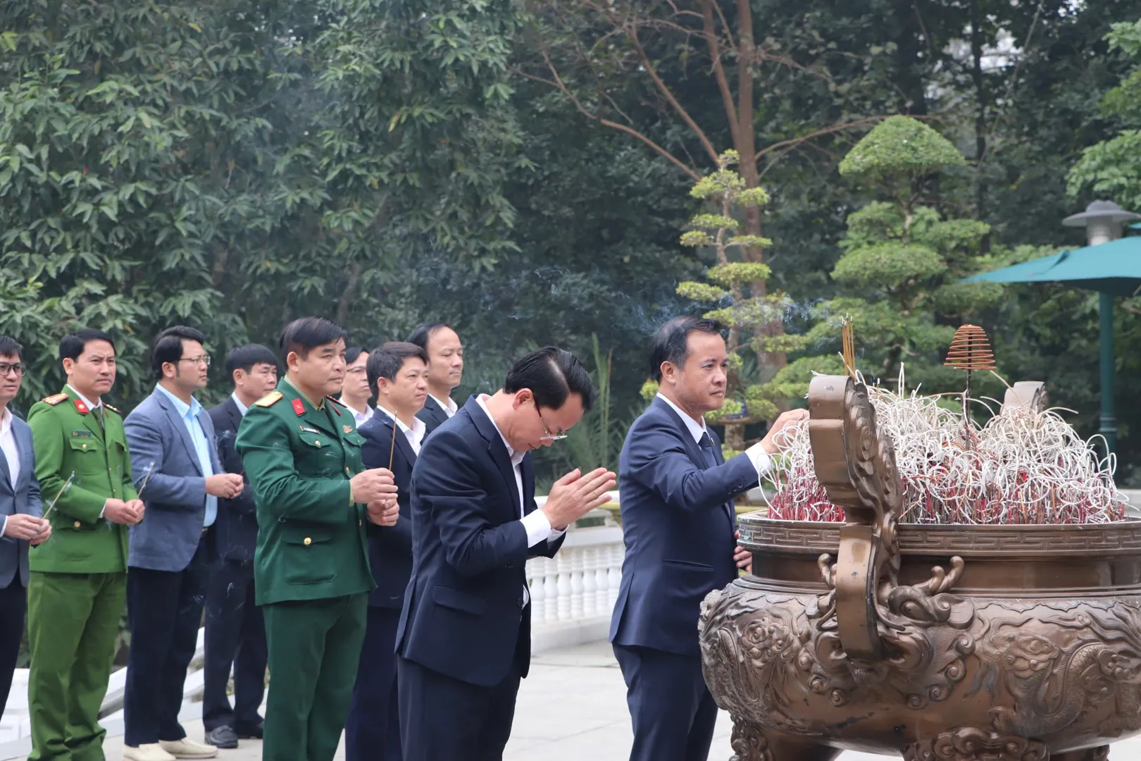 Huyện Ba Vì báo công dâng Bác, tri ân các anh hùng liệt sĩ