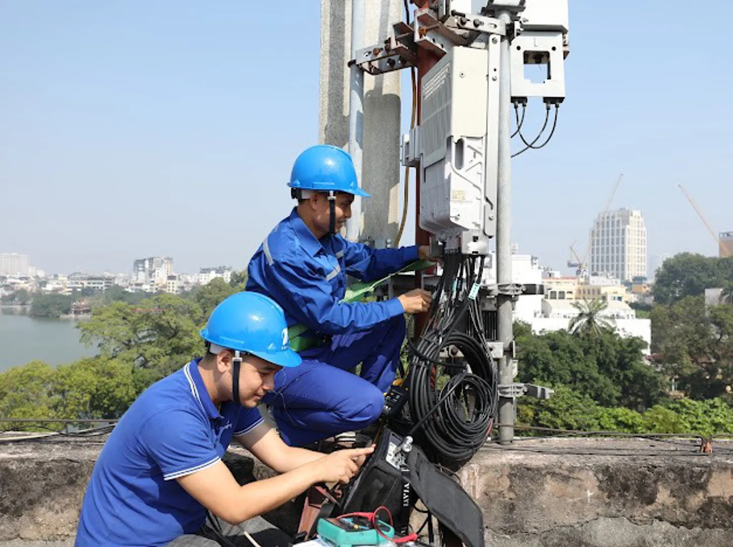 Hà Nội đảm bảo công tác thông tin liên lạc đón Tết Nguyên đán Ất Tỵ