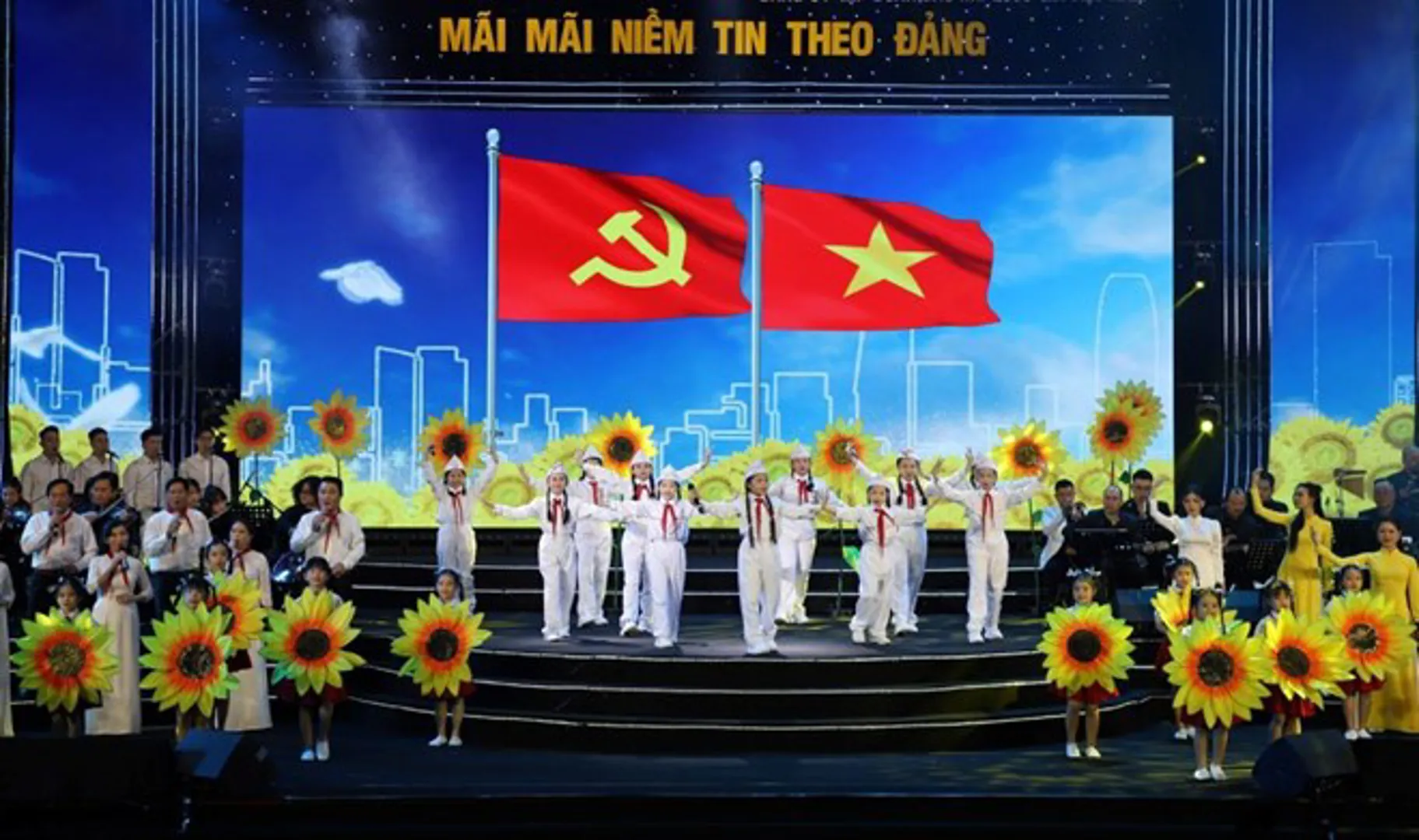 Tối nay, diễn ra chương trình “Mãi mãi niềm tin theo Đảng” 