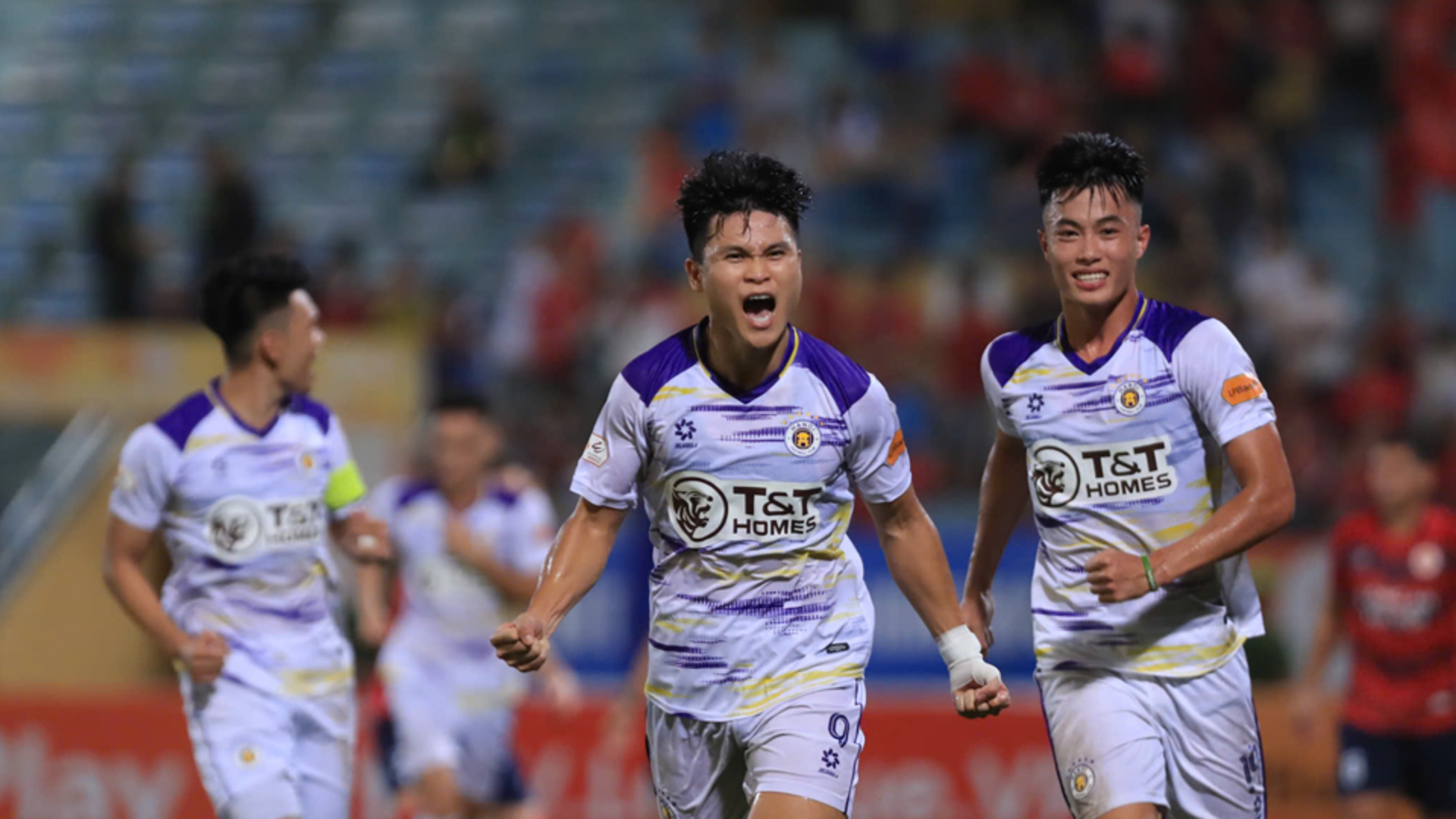 Trực tiếp bóng đá Hà Nội FC vs SLNA lúc 19 giờ 15 hôm nay 9/2