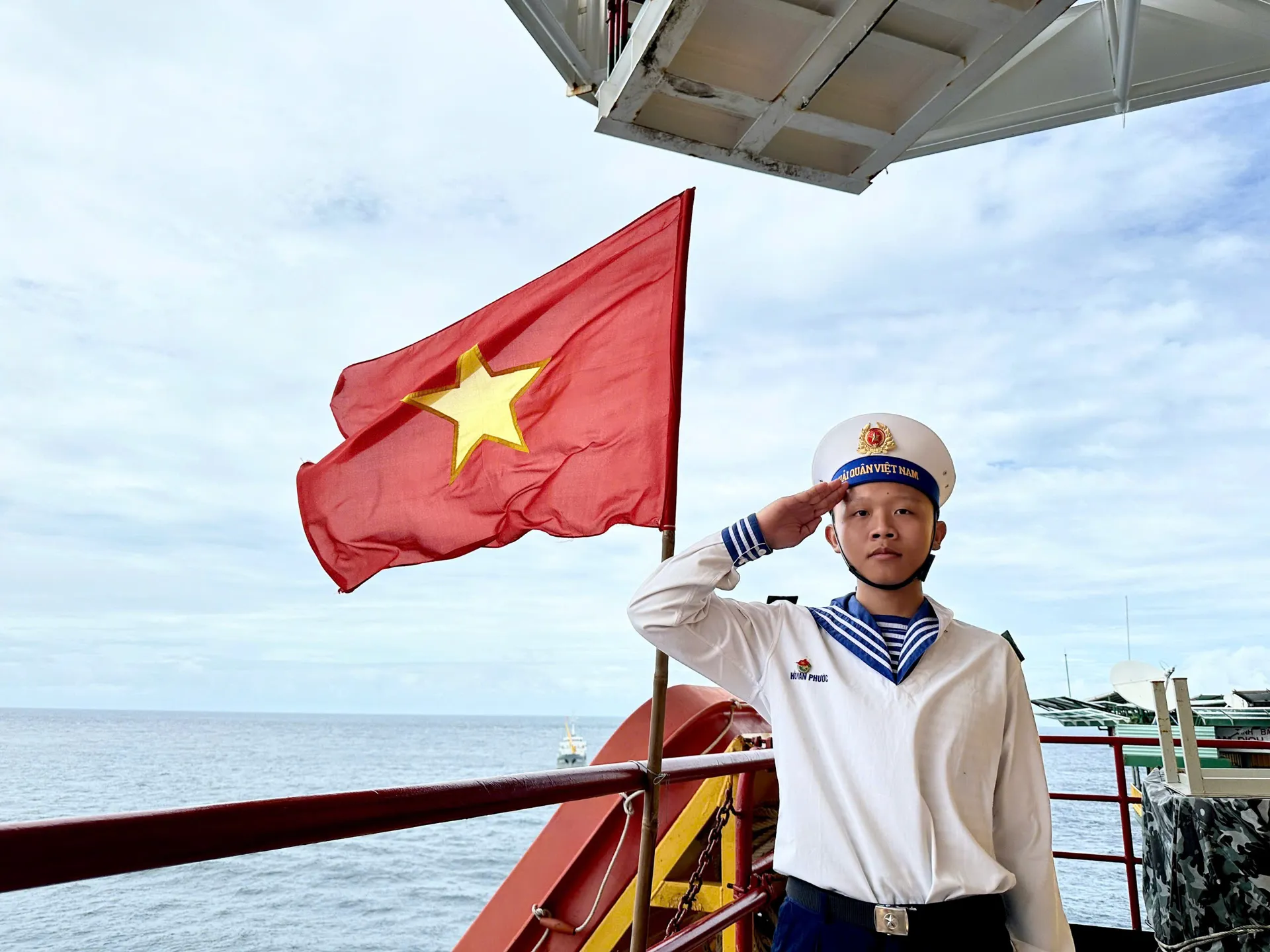 [Mùa Xuân trên vùng biển tiền tiêu]: Bài 3: "Thành đồng" giữ vững chủ quyền biên giới biển