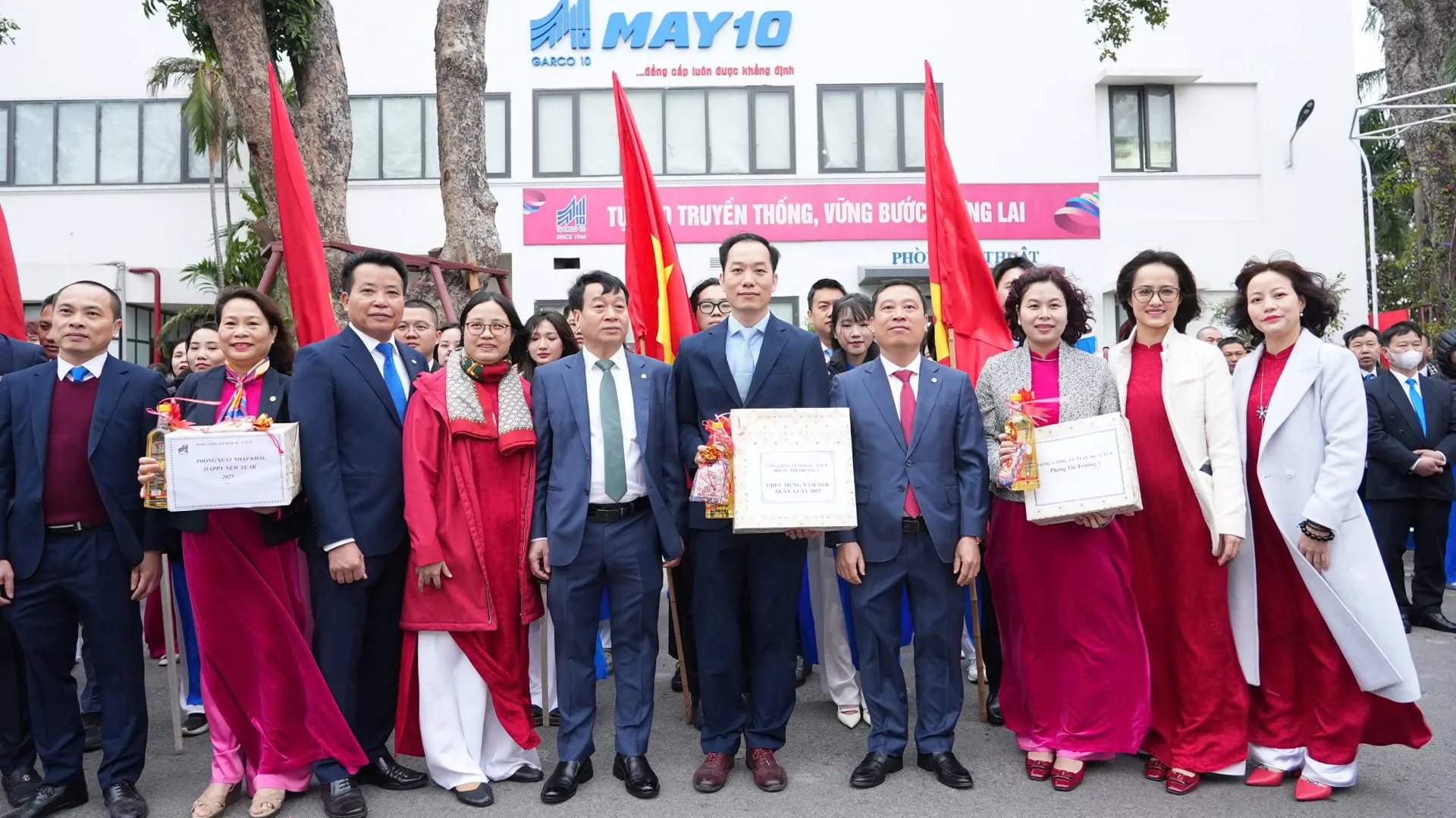 May 10, ra quân sản xuất đầu Xuân 2025