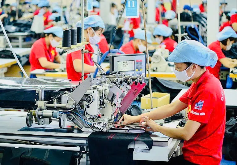 Quy định làm thêm giờ, nghỉ bù năm 2025 của người lao động