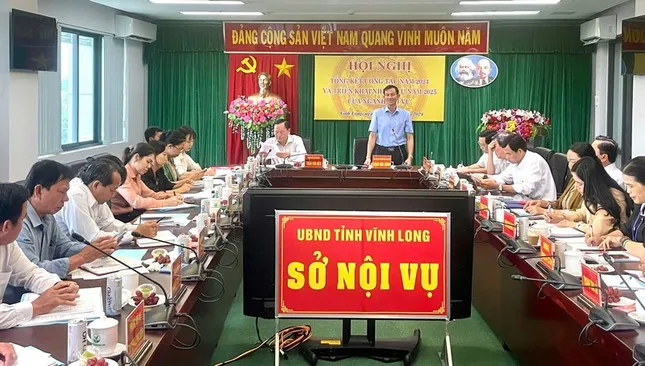Vĩnh Long: Gần 400 cán bộ chủ động nộp đơn xin nghỉ hưu