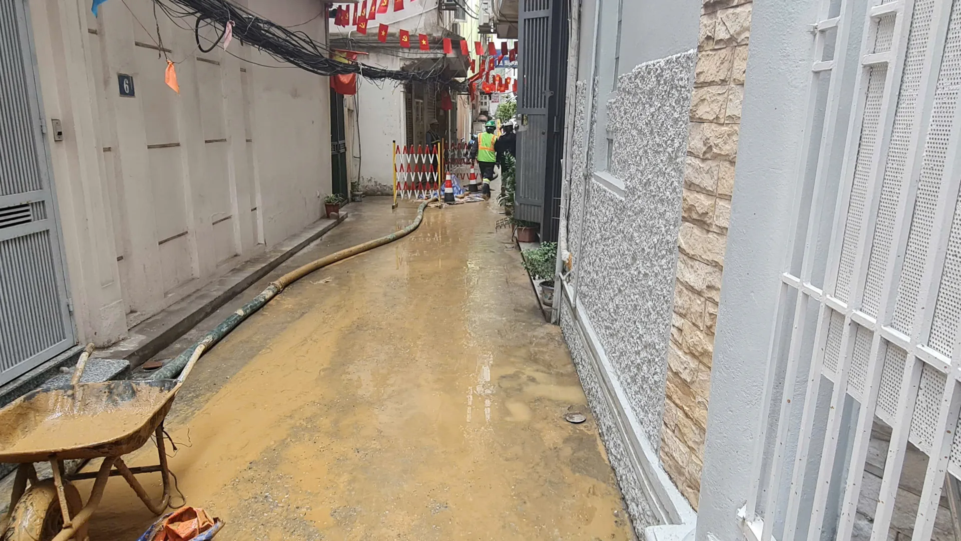 Khắc phục xong sự cố trào phụ gia khi đào hầm đường sắt trong hôm nay