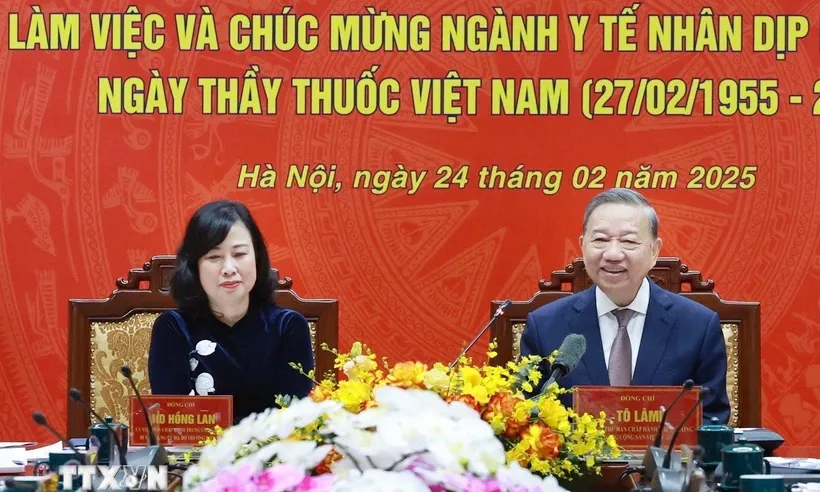 Tập trung tháo gỡ khó khăn, rào cản, nút thắt để ngành y tế vươn dậy