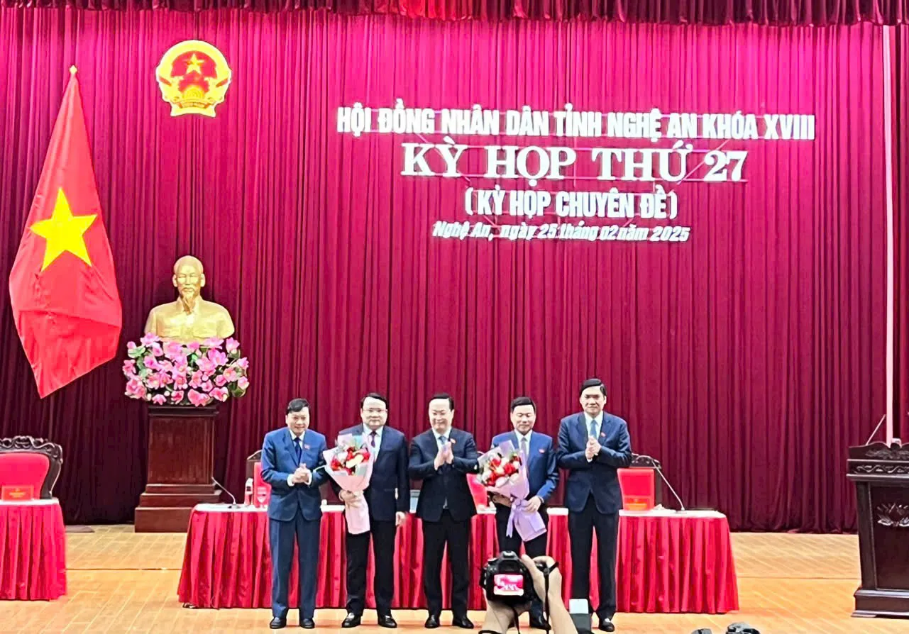 Nghệ An: bầu bổ sung thêm 2 Phó Chủ tịch UBND tỉnh