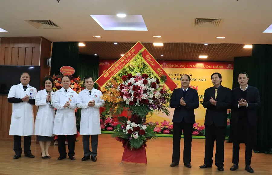 Chúc mừng Ngày Thầy thuốc Việt Nam tại Bệnh viện đa khoa Đông Anh
