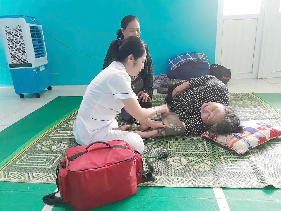 Y tế cơ sở đổi mới phong cách phục vụ hướng tới hài lòng người bệnh