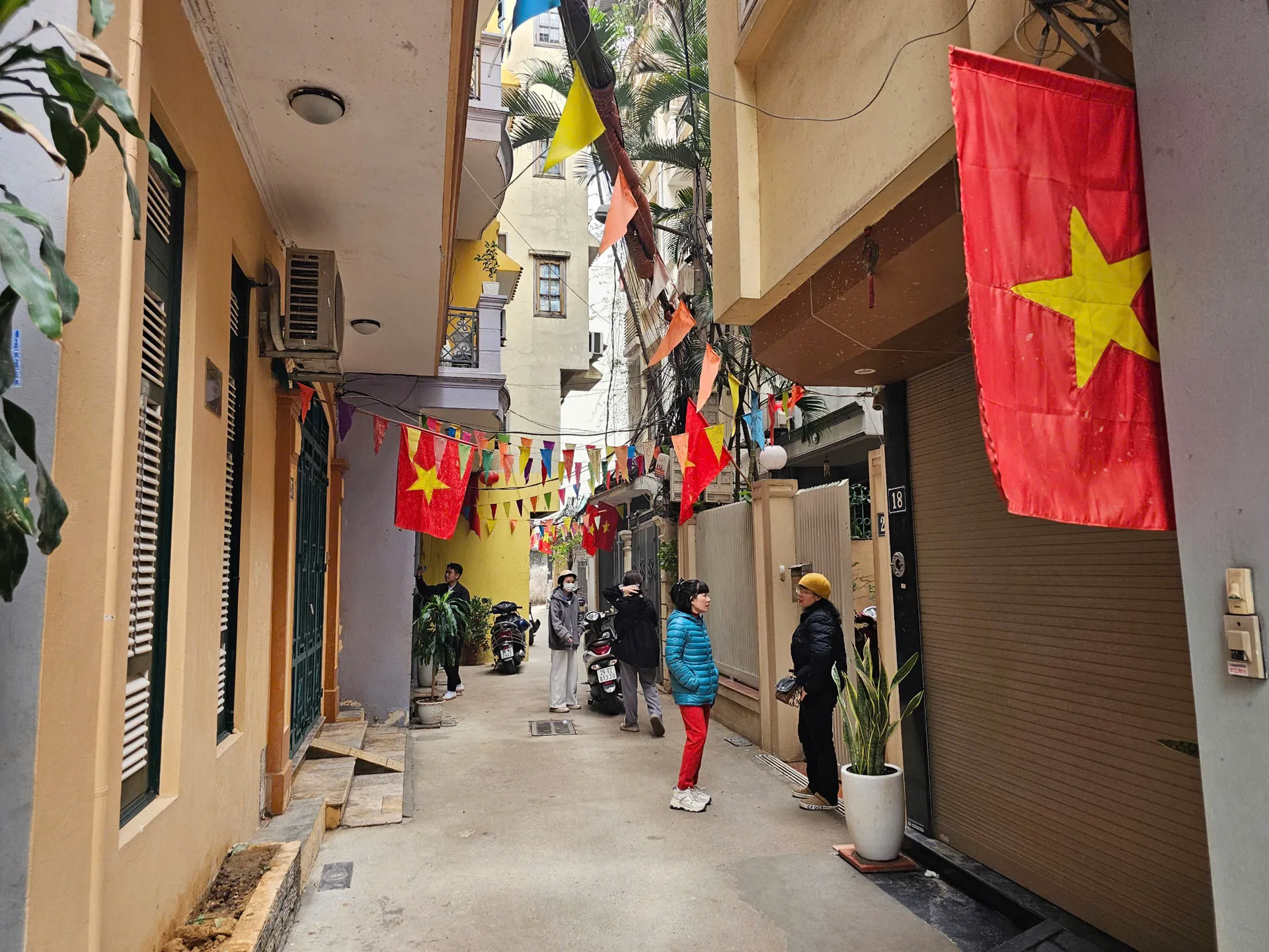 Tạm di dời 11 nhà dân tại ngõ 7, phố Giang Văn Minh