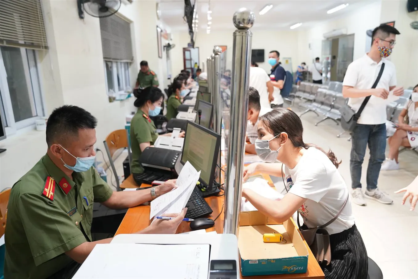 Cá nhân nợ thuế từ 50 triệu đồng trở lên bị tạm hoãn xuất cảnh