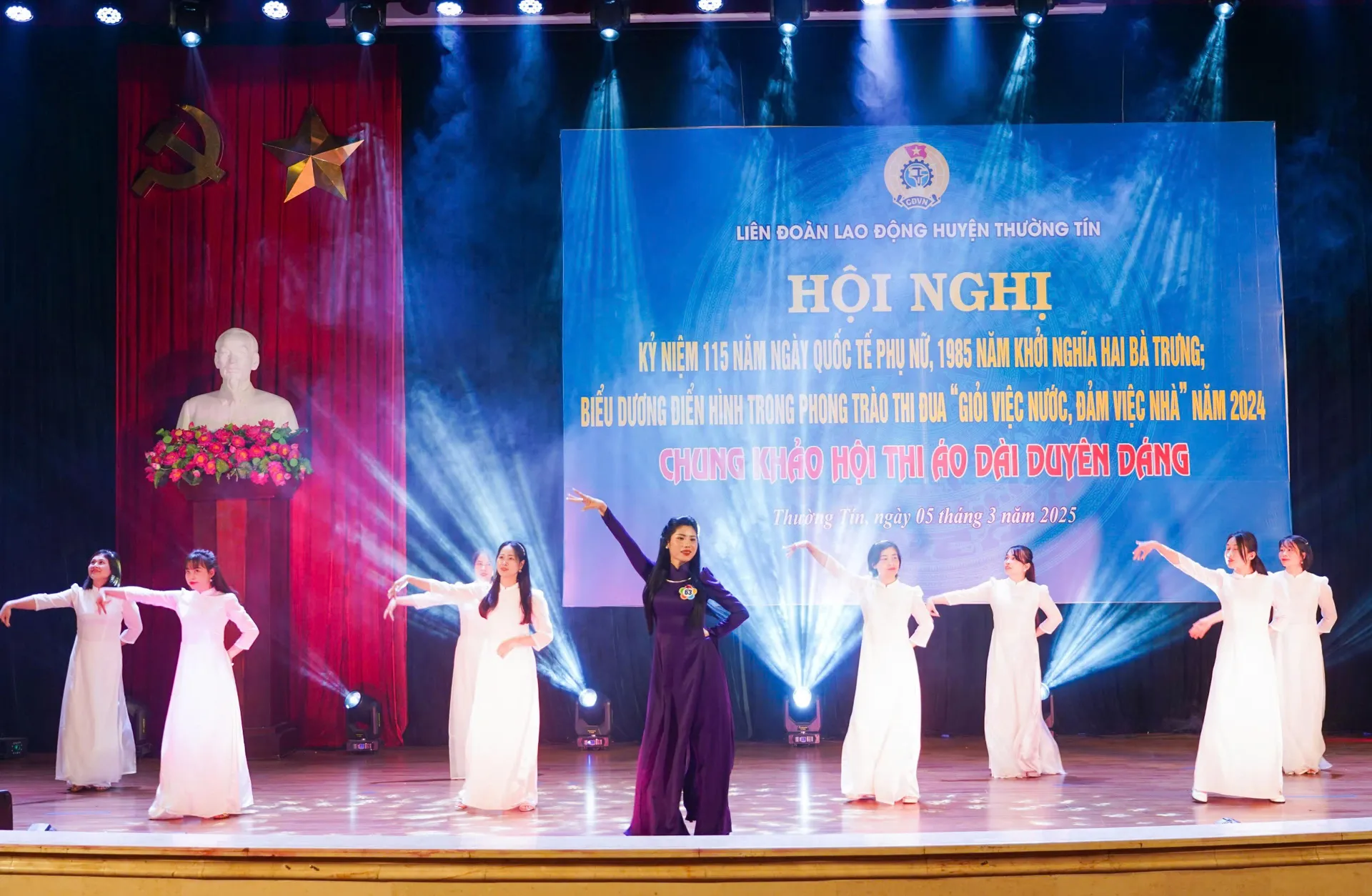 Thường Tín biểu dương 163 nữ công đoàn viên điển hình trong phong trào thi đua