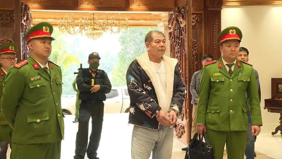 Tìm nạn nhân bị Tuấn "Trắng" chiếm đoạt tài sản