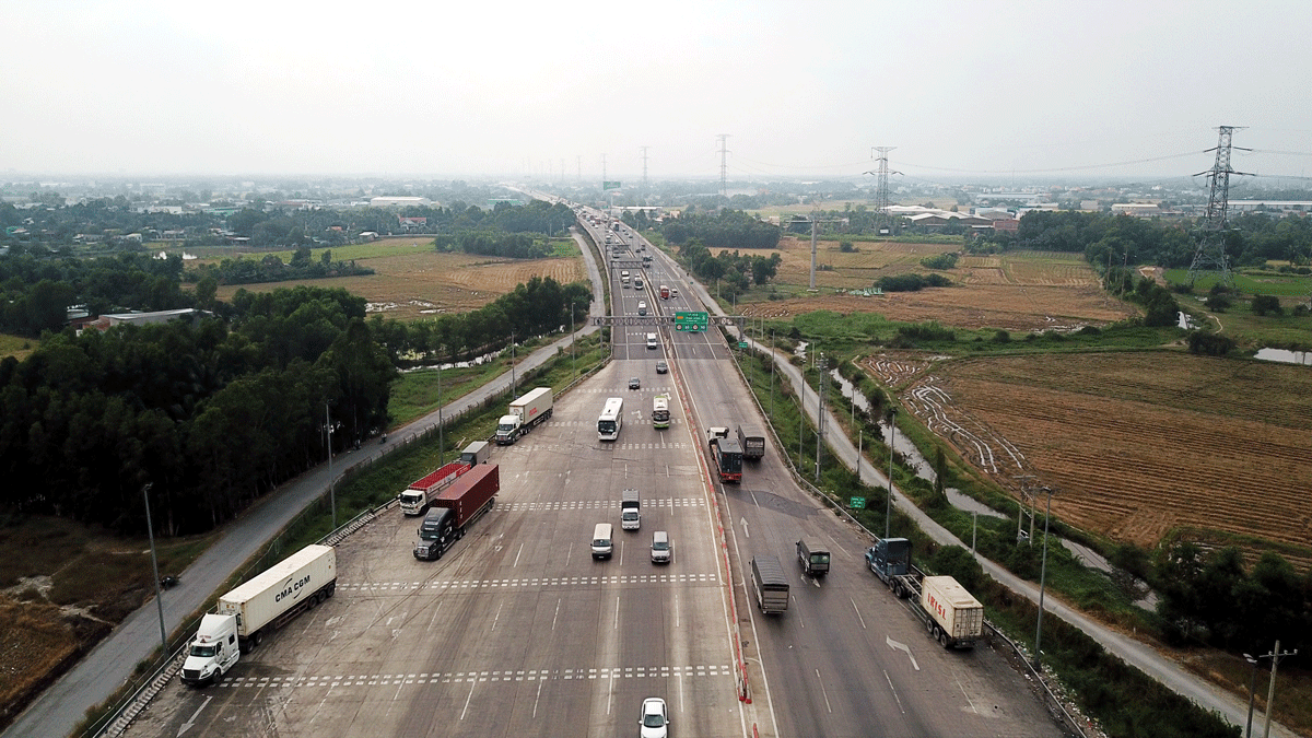 Đẩy nhanh tiến độ các dự án giao thông trọng điểm phía Nam