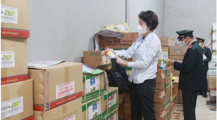 Bắc Giang: xử phạt một trường hợp bán thuốc thú y giả