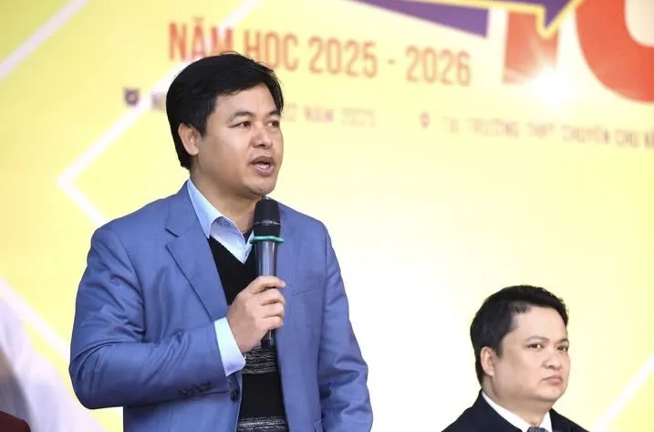 Chuyên gia trấn an tinh thần học sinh cuối cấp