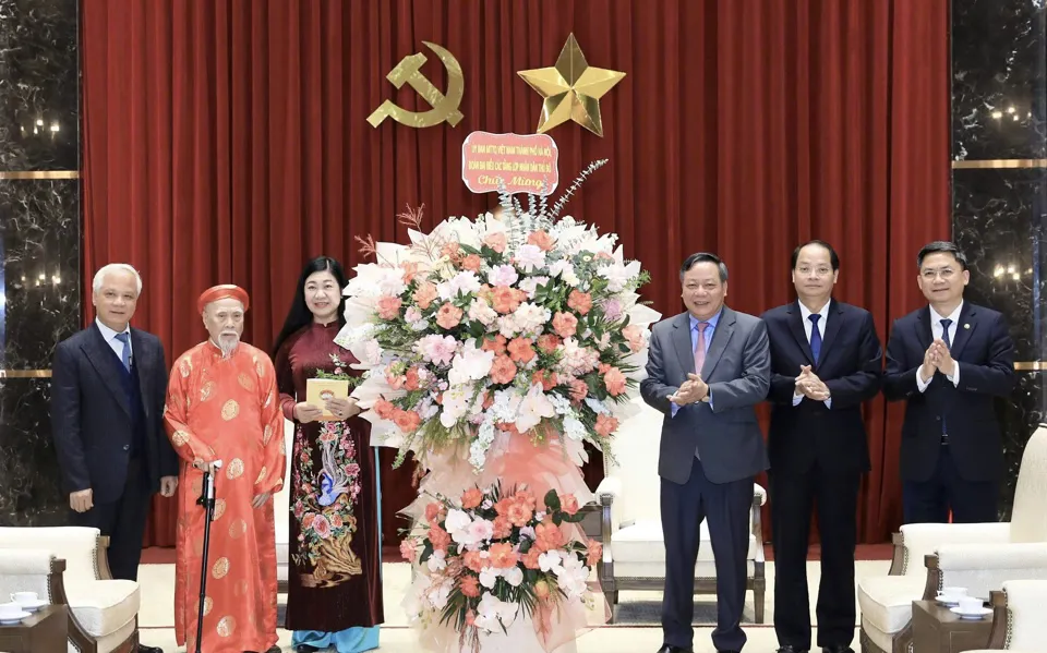 Nhân dân Thủ đô vô cùng tự hào về truyền thống cách mạng và thành tựu to lớn Hà Nội đã đạt được
