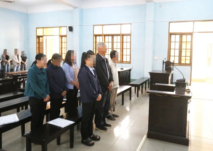 Gia Lai: cấp giấy tờ đất sai quy định, hàng loạt cán bộ hầu tòa
