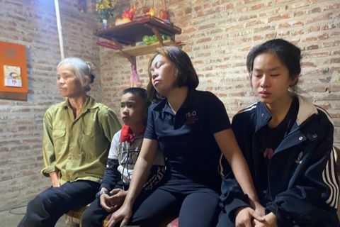 Cháy rừng ở Tuyên Quang: một người dân tử vong khi tham gia dập lửa