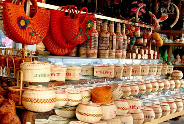 Every craft village in Hanoi to receive US$8,600 for environmental impact assessment