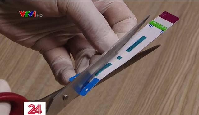 Hanoi hospital downplays HIV test strip scandal