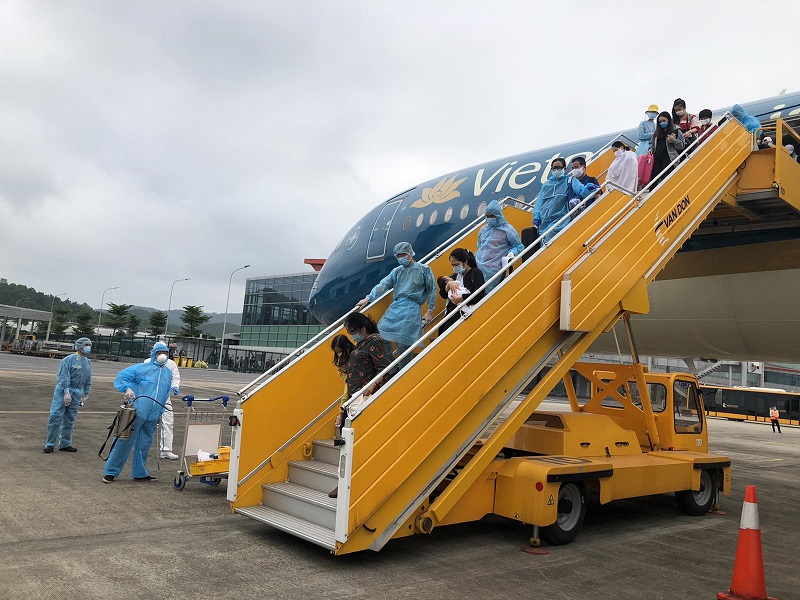 Vietnam operates 2nd flight to repatriate citizens from Canada