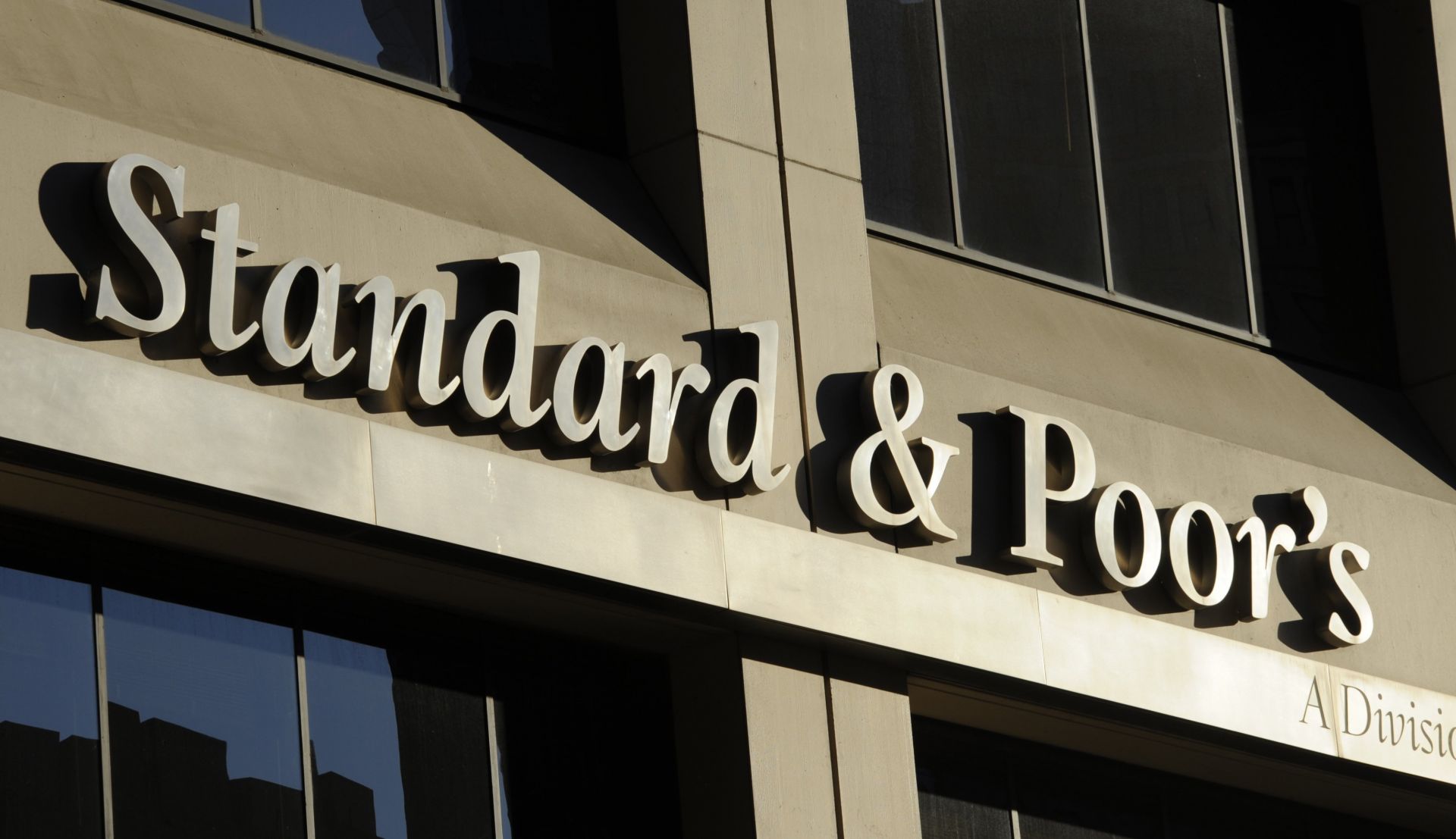 S&P maintains Vietnam’s sovereign rating at BB with stable outlook