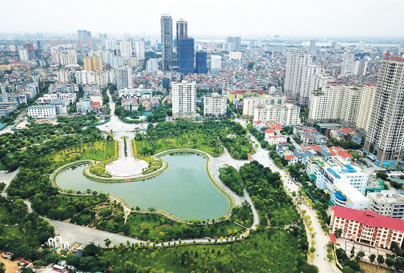 Experts propose solutions to urban infrastructure development in Hanoi