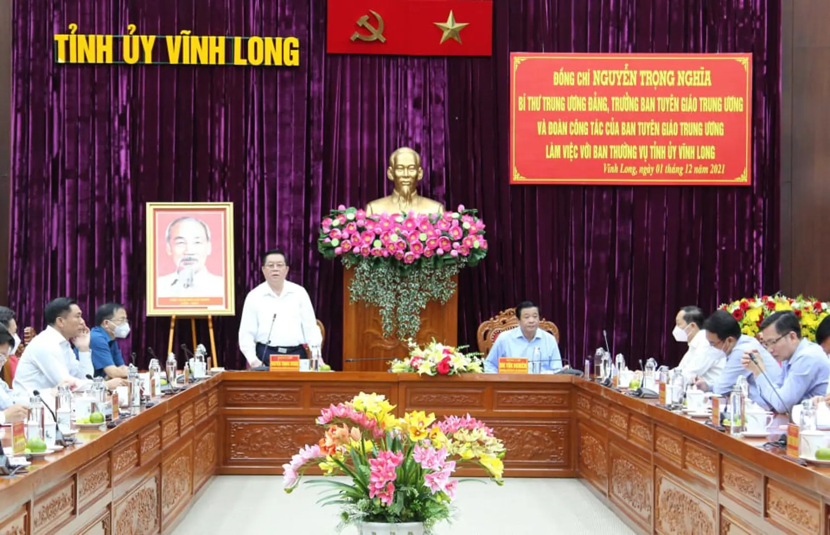 Trưởng Ban Tuyên giáo Trung ương làm việc tại Vĩnh Long