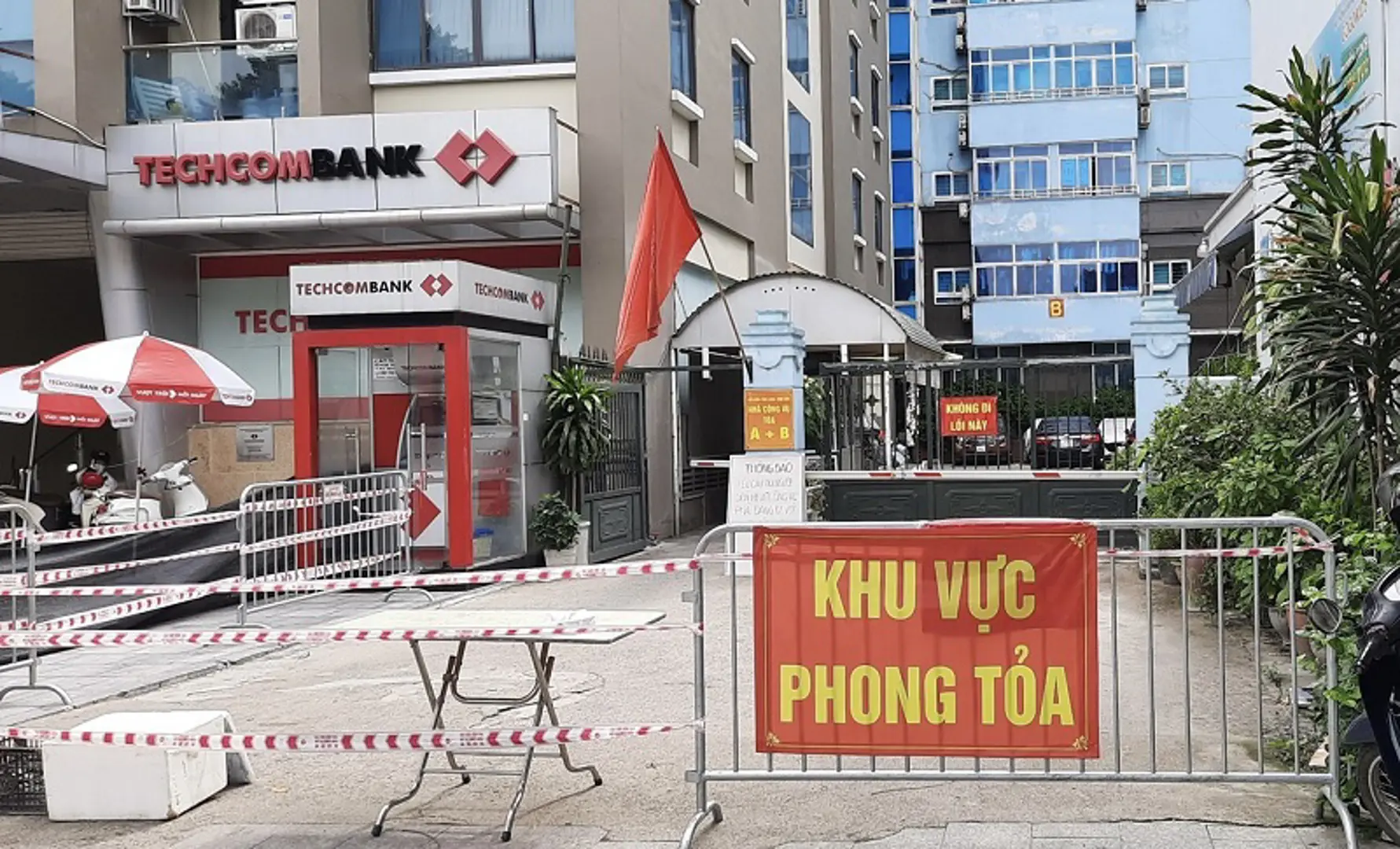 Quận Thanh Xuân: Phong tỏa tạm thời 273 căn hộ khu vực đường Lê Trọng Tấn