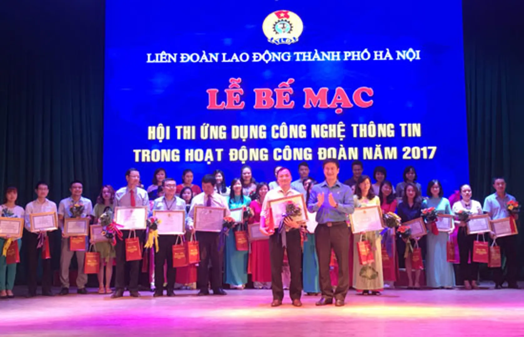 Nhiều thí sinh đạt điểm cao trong hội thi ứng dụng CNTT