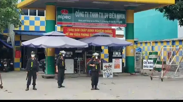 Bắt nữ Giám đốc công ty liên quan đến đường dây buôn lậu, sản xuất xăng giả quy mô lớn