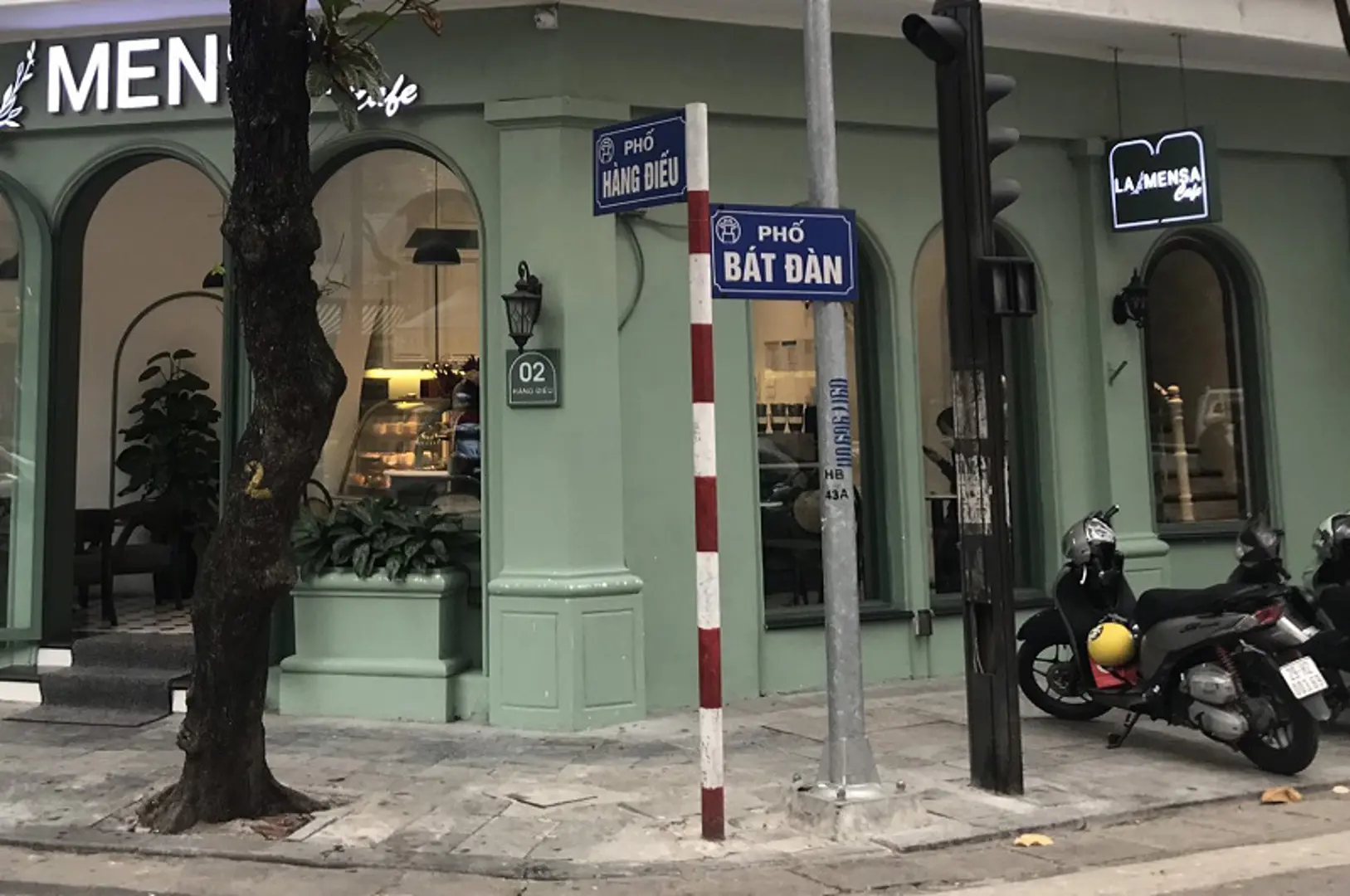 Quận Hoàn Kiếm: Đình chỉ hoạt động, phạt 10 triệu đồng quán Cafe số 2 Hàng Điếu do không bảo đảm yêu cầu phòng, chống dịch