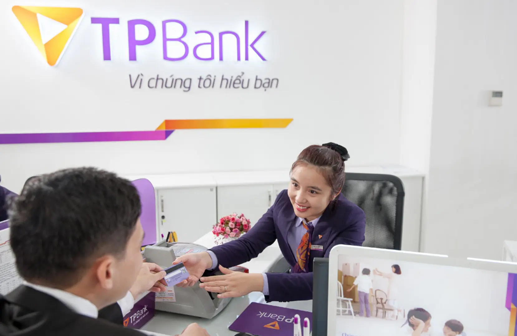 TPBank tiên phong trong việc ứng dụng mã PIN điện tử cho chủ thẻ