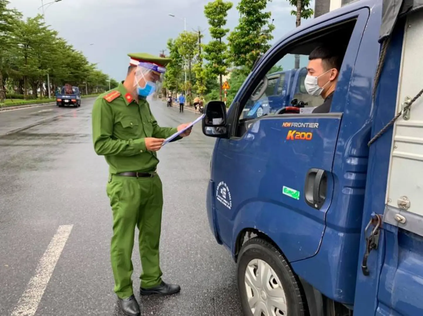 Công an huyện Thanh Oai căng mình bảo vệ vùng xanh