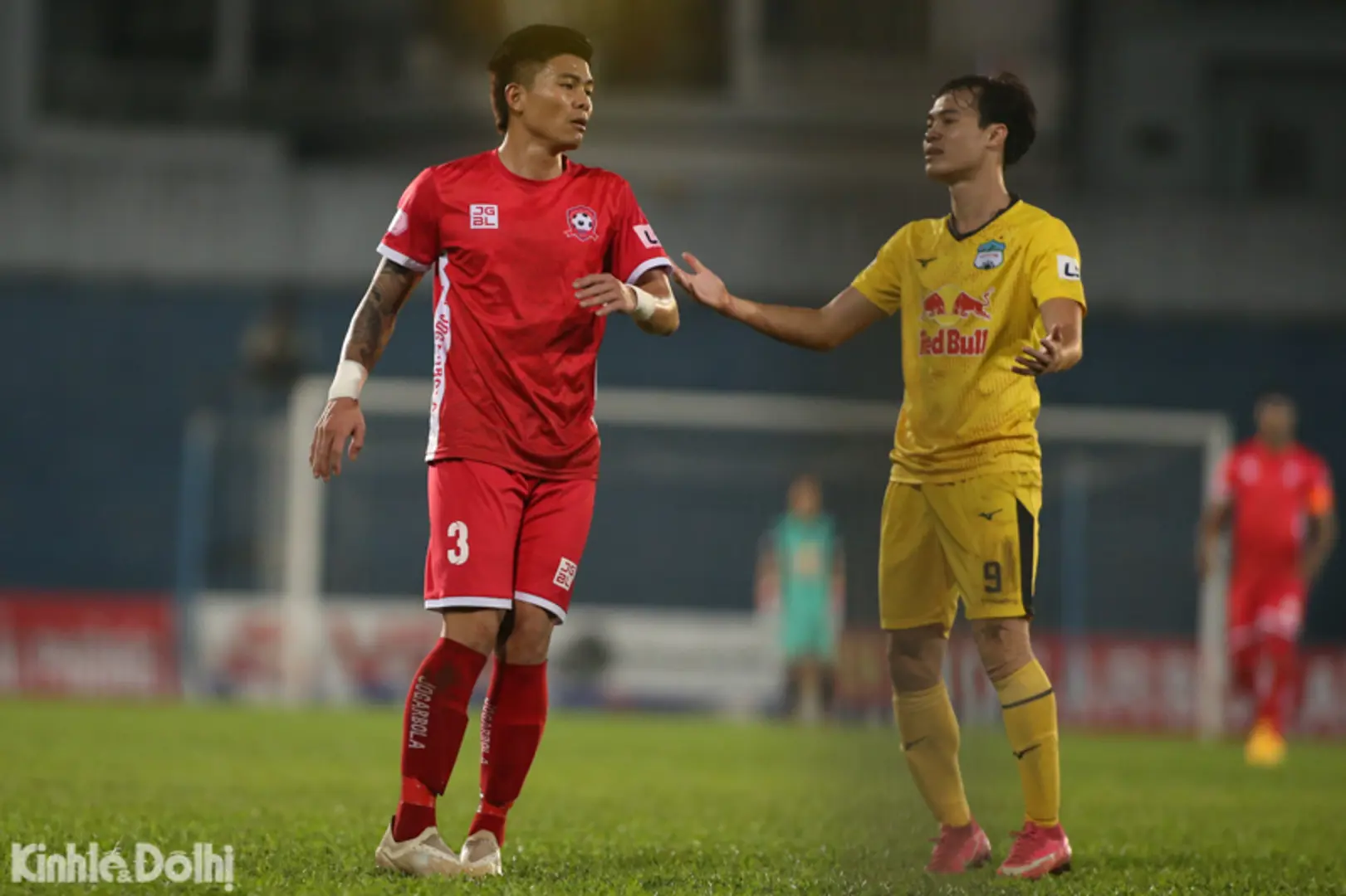 CLB Hải Phòng đứng trước nguy cơ không được dự V-League do nợ thuế