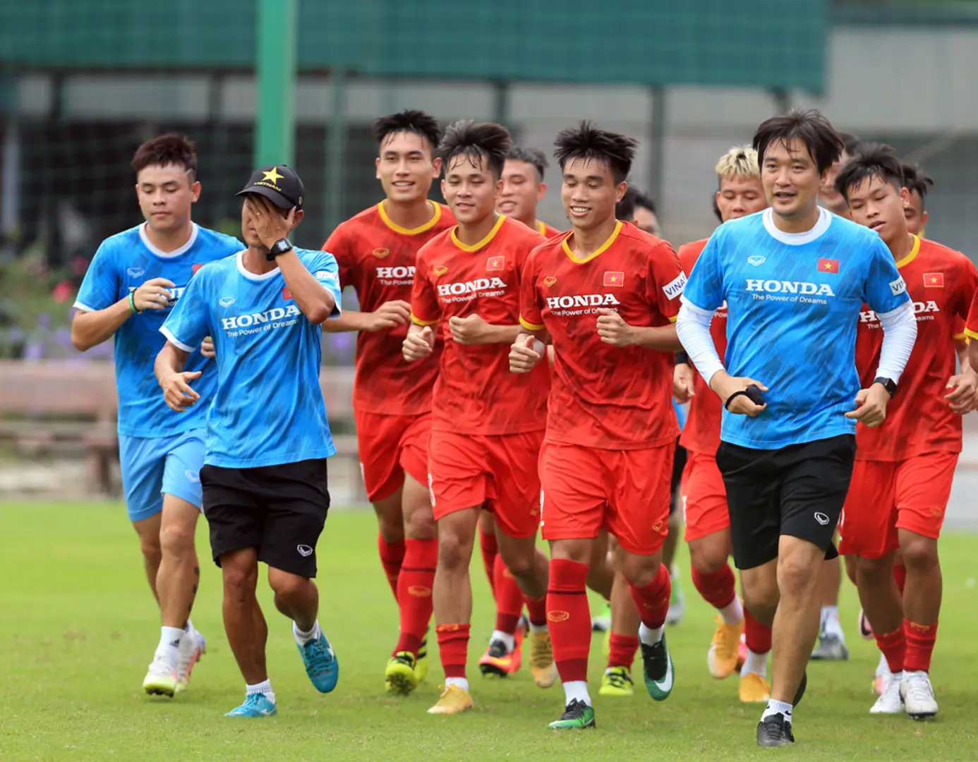 Vòng loại U23 châu Á 2022: ĐT U22 Việt Nam chốt danh sách, 5 cầu thủ ĐTQG góp mặt