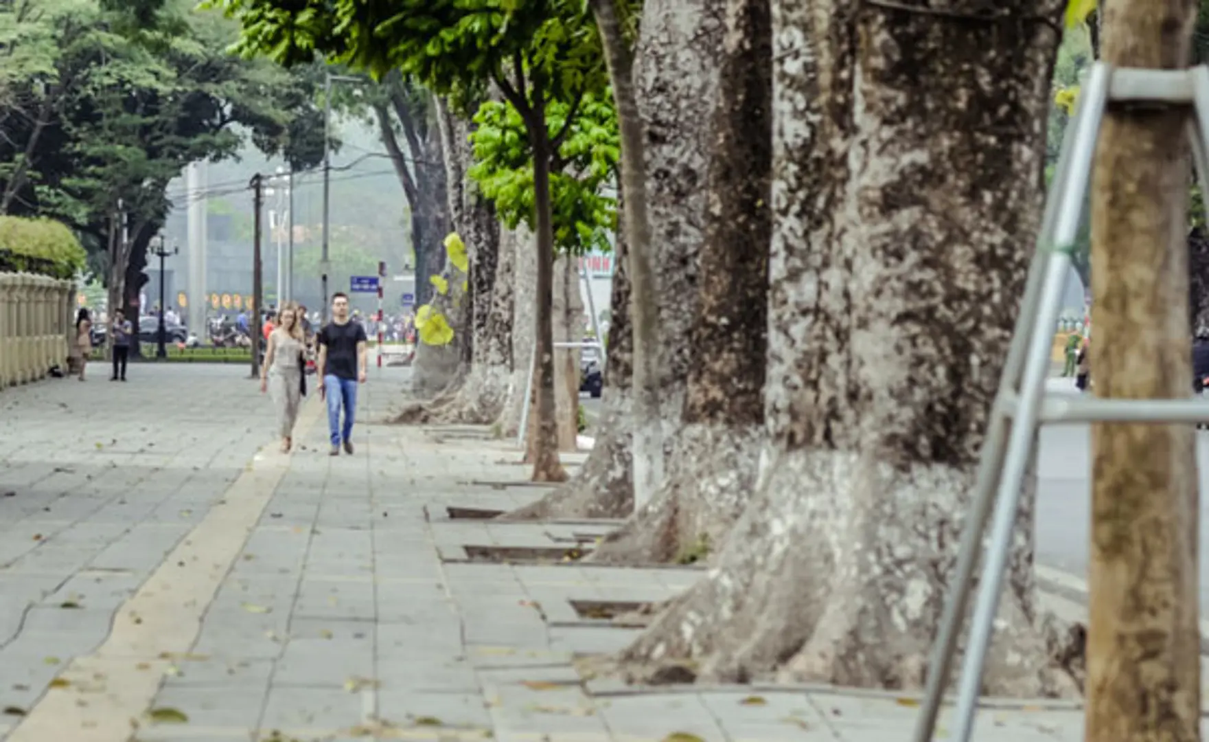 Chủ tịch Nguyễn Đức Chung yêu cầu: Không để tái lấn chiếm vỉa hè