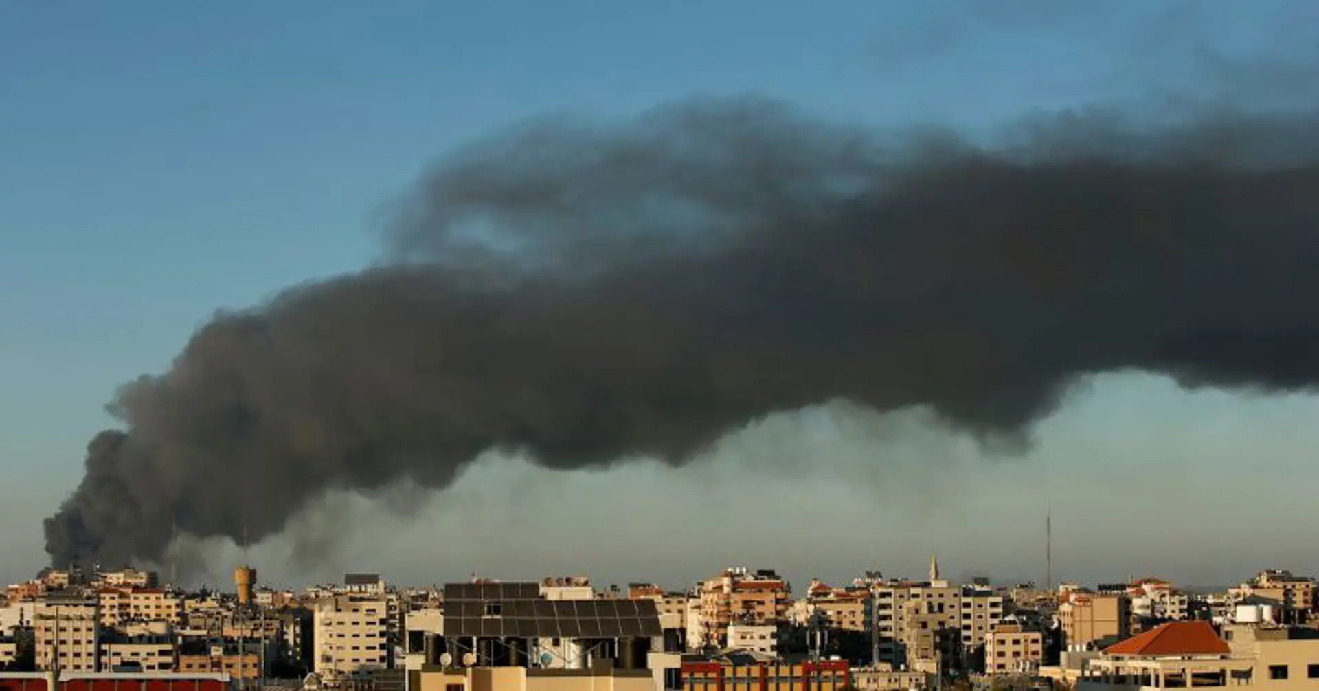 Nhà thủ lĩnh Hamas trở thành mục tiêu ném bom của Israel